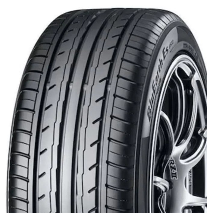 Llantas 245/40 R18 YOKOHAMA BLUEARTH ES32 93W Paquete de 2