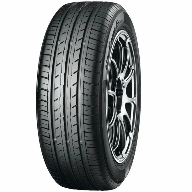 Llanta 175/70 R13 YOKOHAMA BLUEARTH ES32 82T
