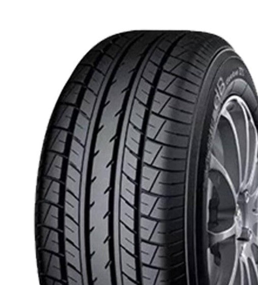 Llanta 185/60 R15 YOKOHAMA DB DECIBEL E70D 84H