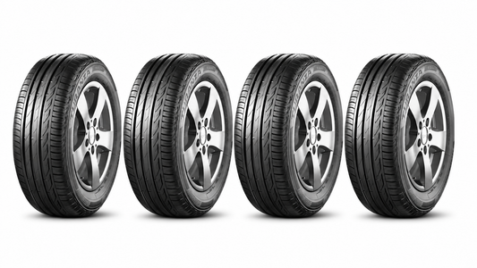 Llantas 215/45 R16 BRIDGESTONE TURANZA T001 AO 90V Paquete de 4