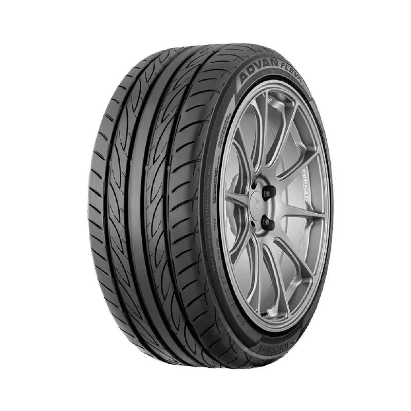 Llanta 215/50 R17 YOKOHAMA ADVAN V701 FLEVA 95W