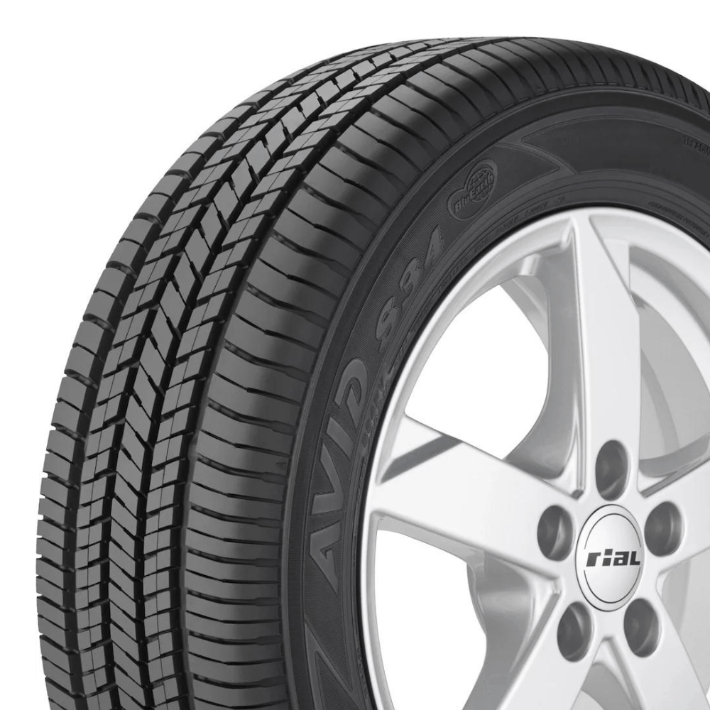 Llantas 215/50 R18 YOKOHAMA AVID S34FV 92V paquete de 2