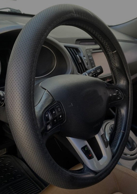 Protector de Volante Con Diseño Punteado MK