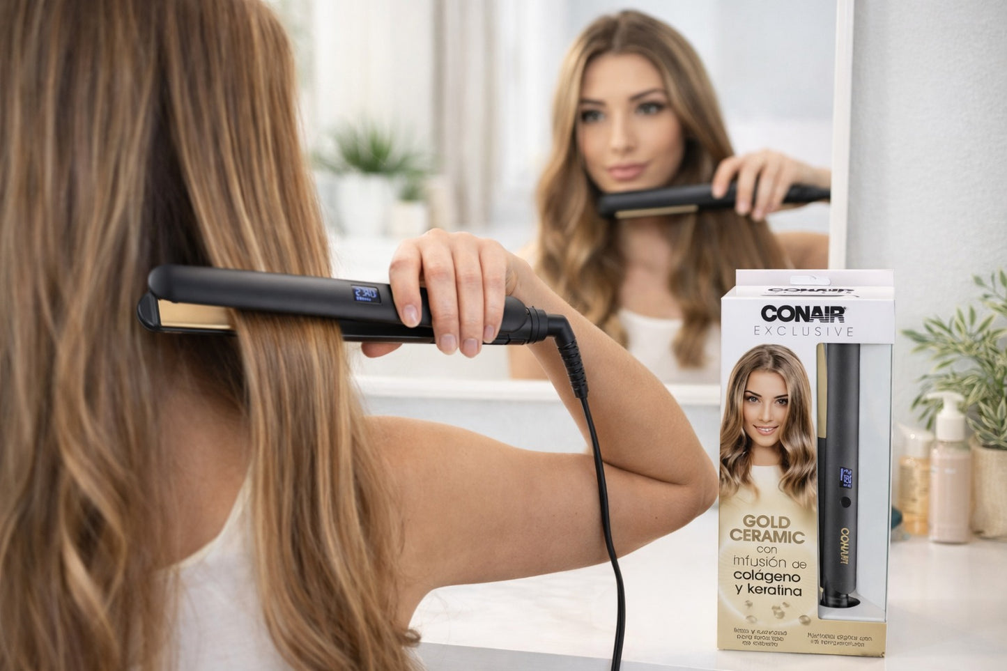 Alaciadora Con Infusión de Keratina y Colágeno Digital de Cerámica CONAIR Negra MK