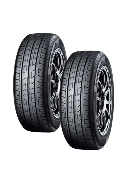 Llantas 215/50 R17 YOKOHAMA BLUEARTH ES32 95V Paquete de 2