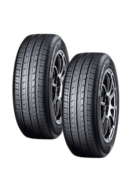 Llantas 185/55 R15 YOKOHAMA BLUEARTH ES32 82H Paquete de 2